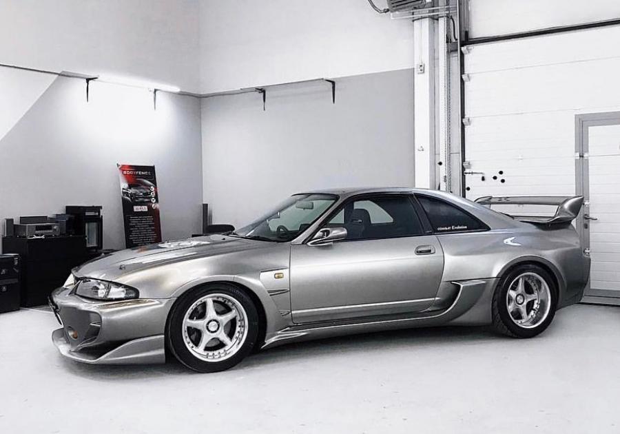  Nissan Skyline GT-R by Veilside (R33) 1995 года  (фото 2 из 10)